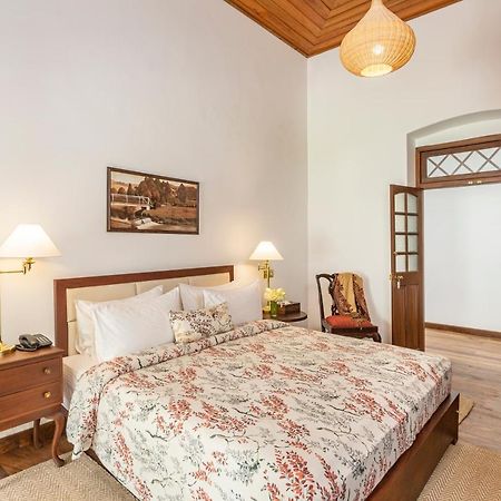W15 Lake Gregory Нувара-Элия Экстерьер фото